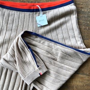 NWT : KULE 100% Cashmere Joggers